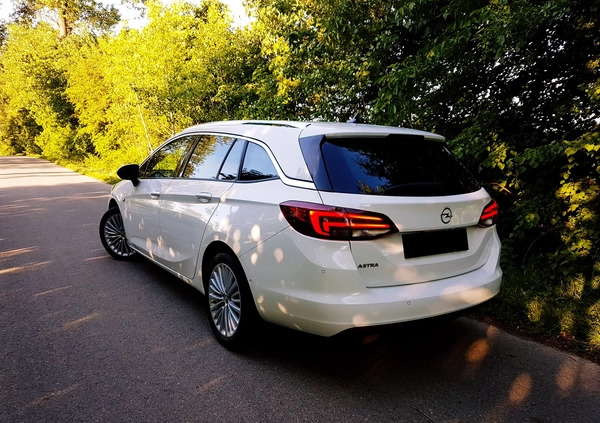 Opel Astra cena 46700 przebieg: 168300, rok produkcji 2019 z Bochnia małe 436
